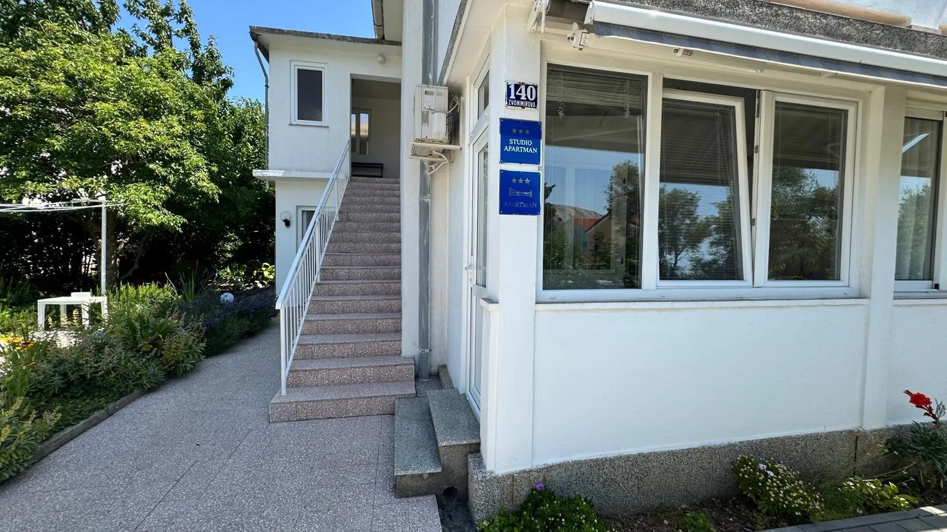 Apartments Meri Baska