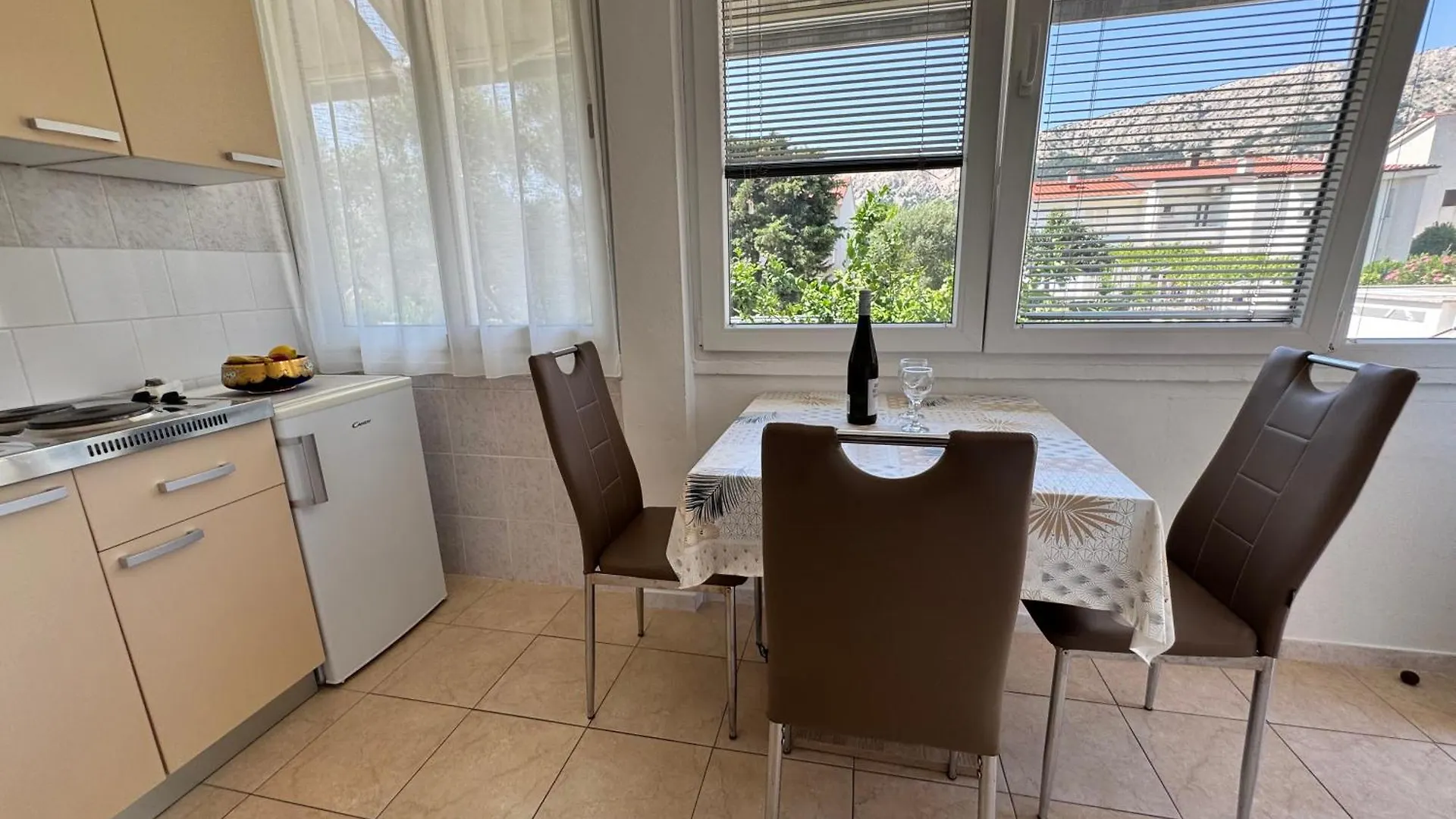 Apartments Meri Baška 0*,